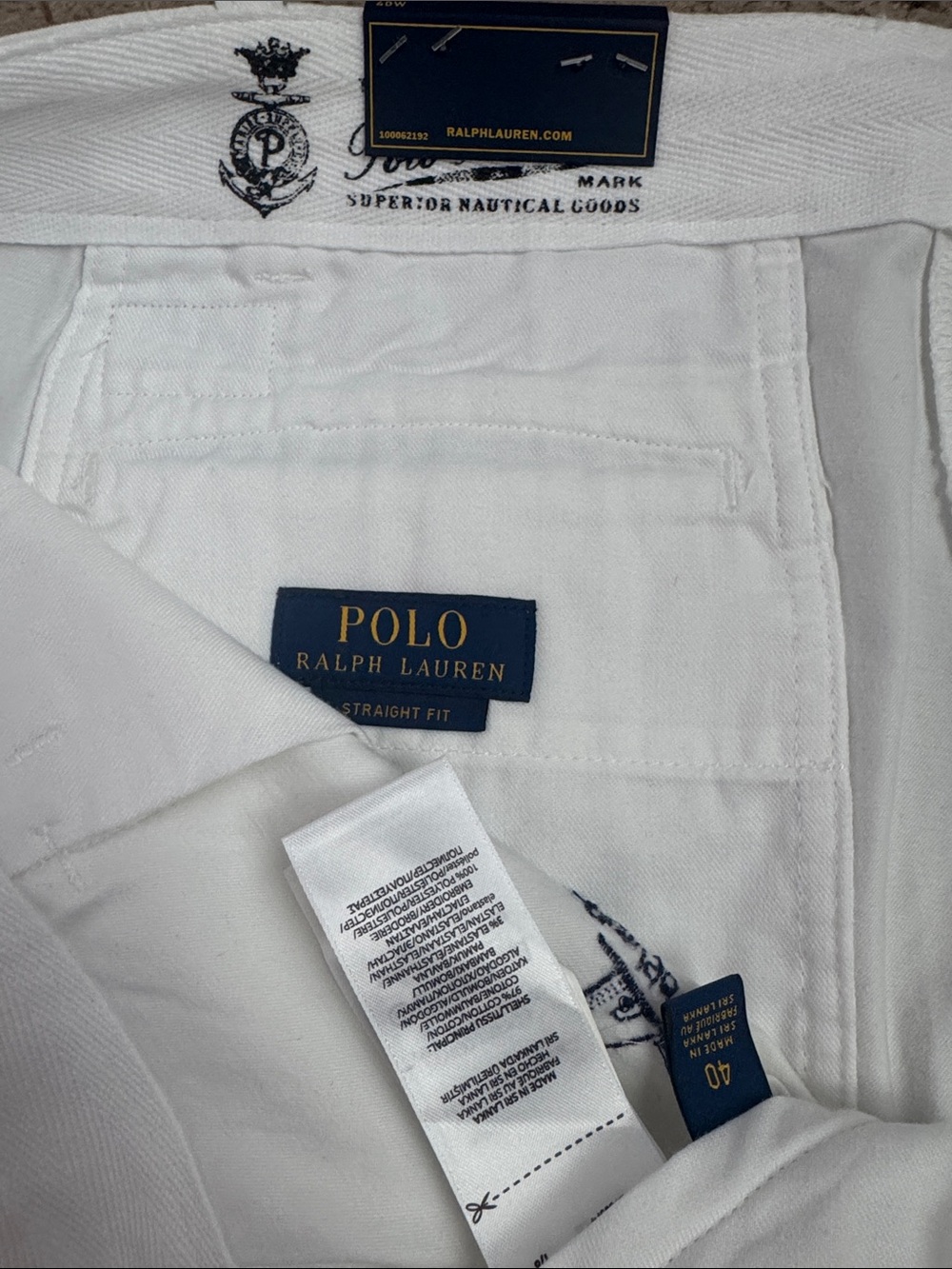 Polo by Ralph Lauren White Men's Flat-Front Lighthouse Embroidered Shorts - Picture 2 of 6